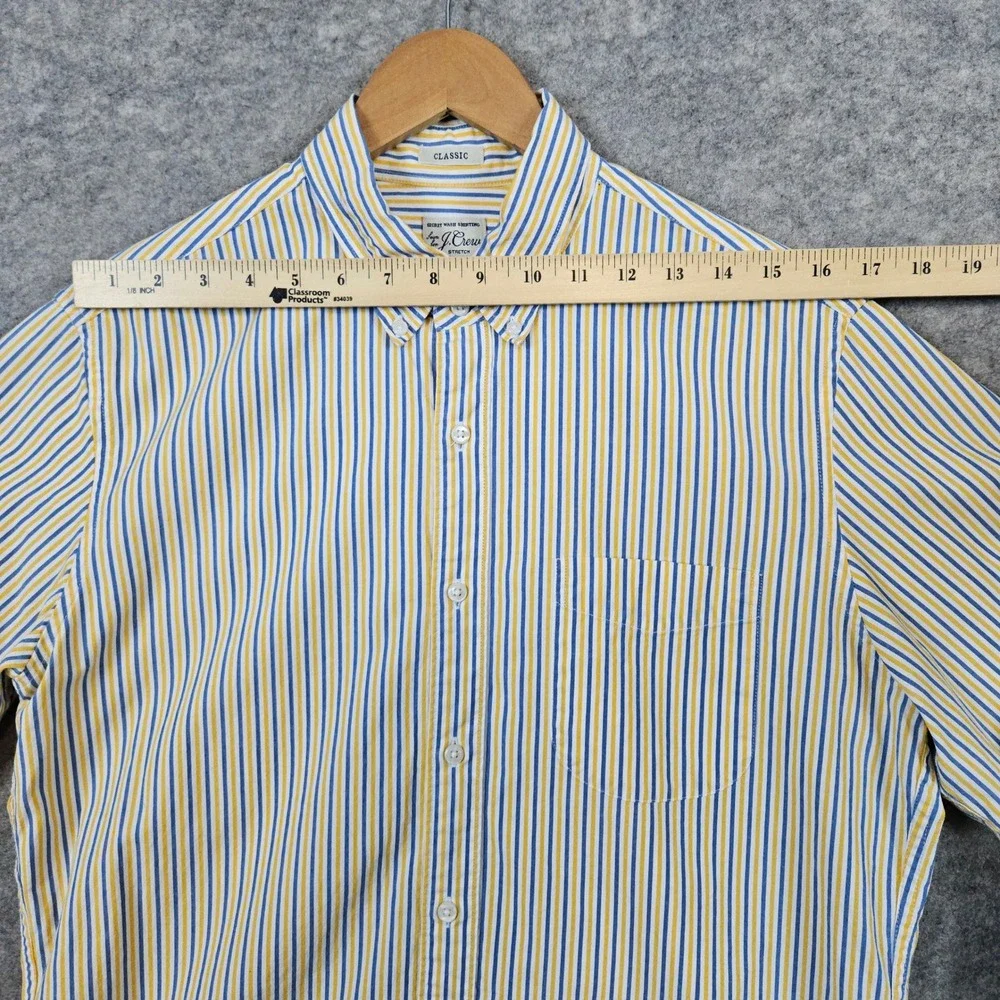 J‎ Crew Men's Multicolor Striped Button Down Size M Secret Wash Shirting Classic